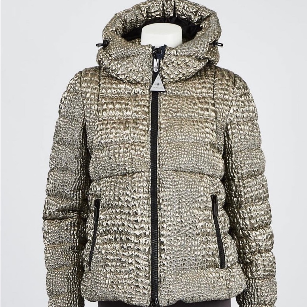 Gorgeous Moncler Metallic Bronze gold Bretueil Jacket. Size 1! 💕
